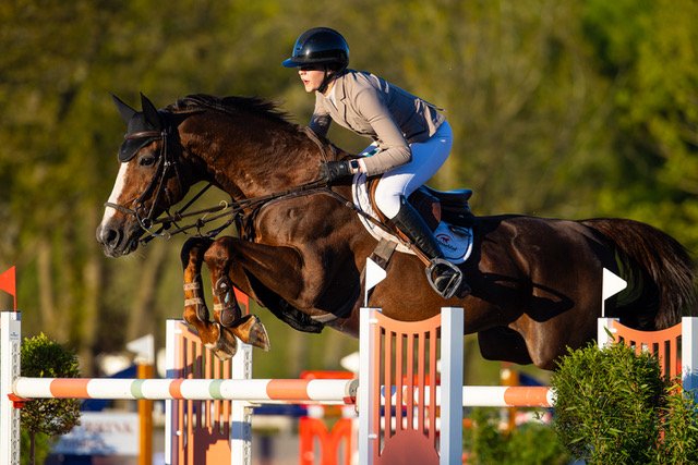 Twee op twee voor Meike Zwartjens in 1.45m GP Kwalificatie Ermelo!