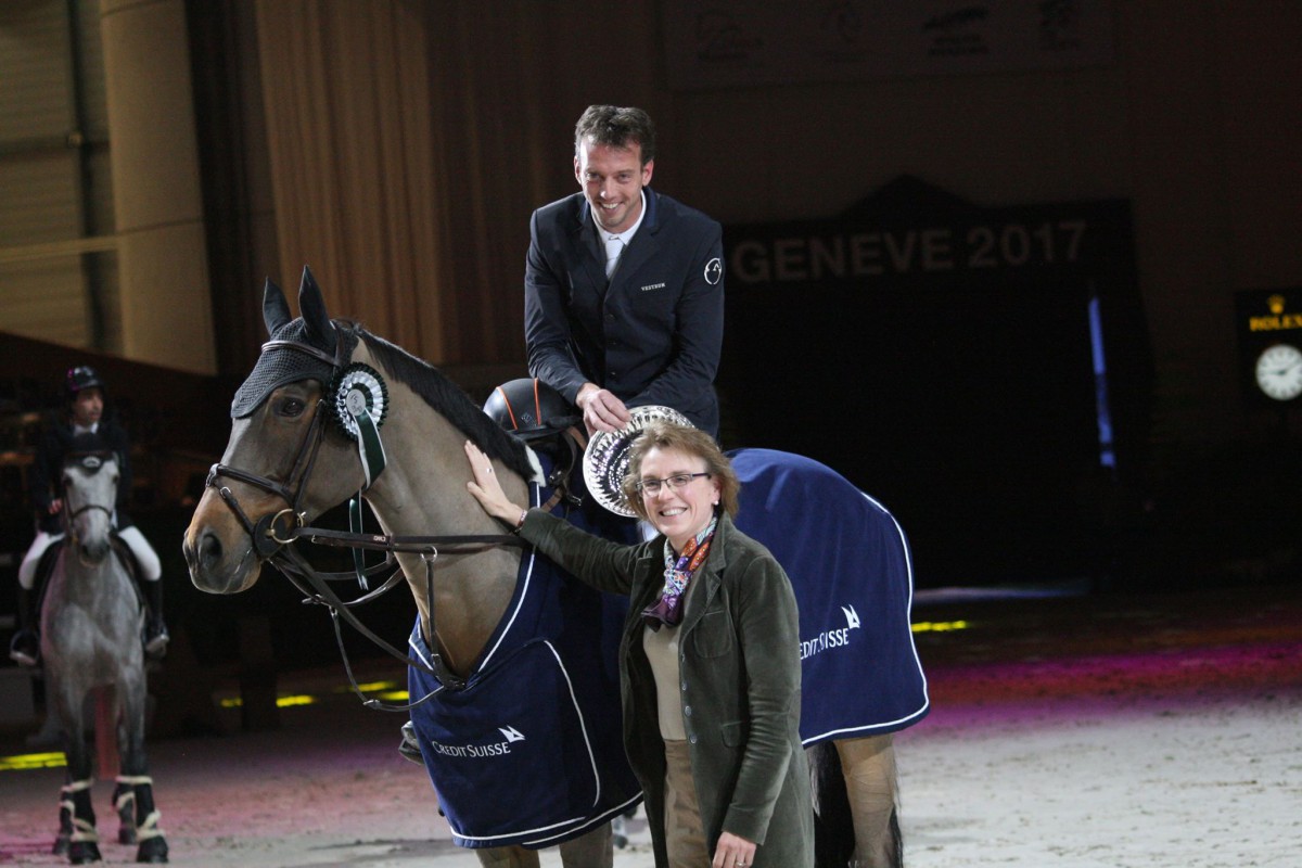 Harrie Smolders neemt winnende start in Genève. Trio Belgen in de prijzen.