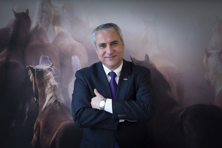 Ingmar De Vos reelected as FEI president (for his final period of 4 years)