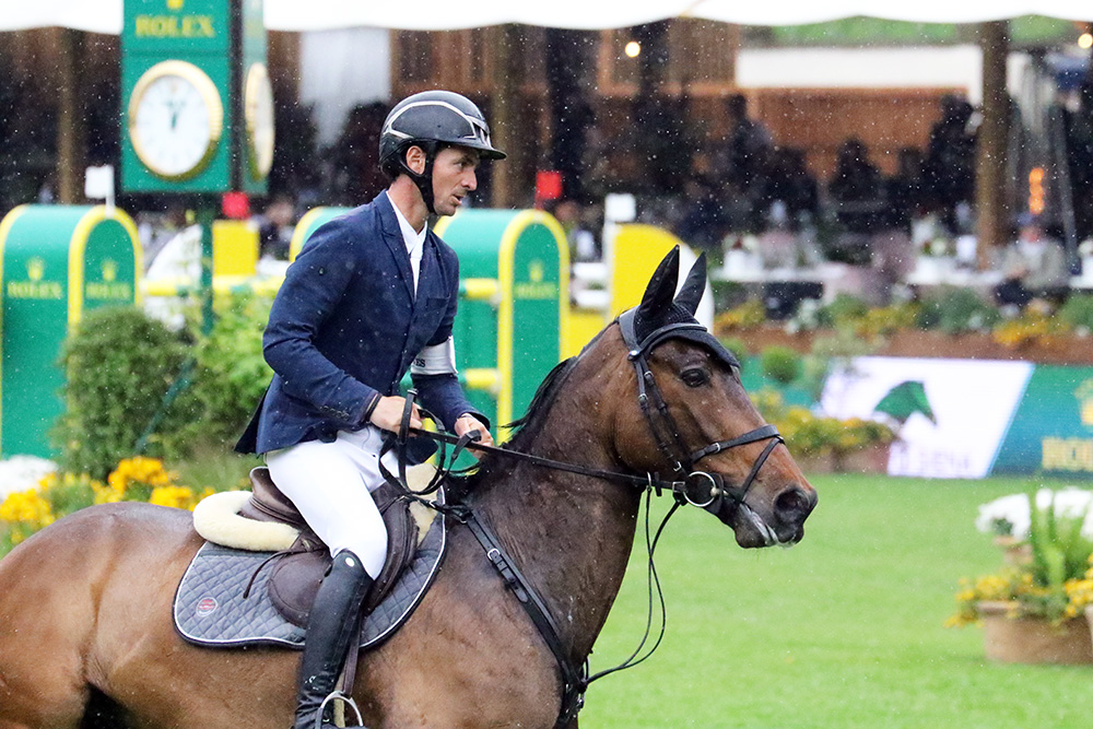 Steve Guerdat remains on top of the Longines Ranking