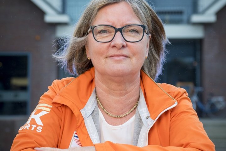 Adrianne van Waardenberg stopt bij KNHS