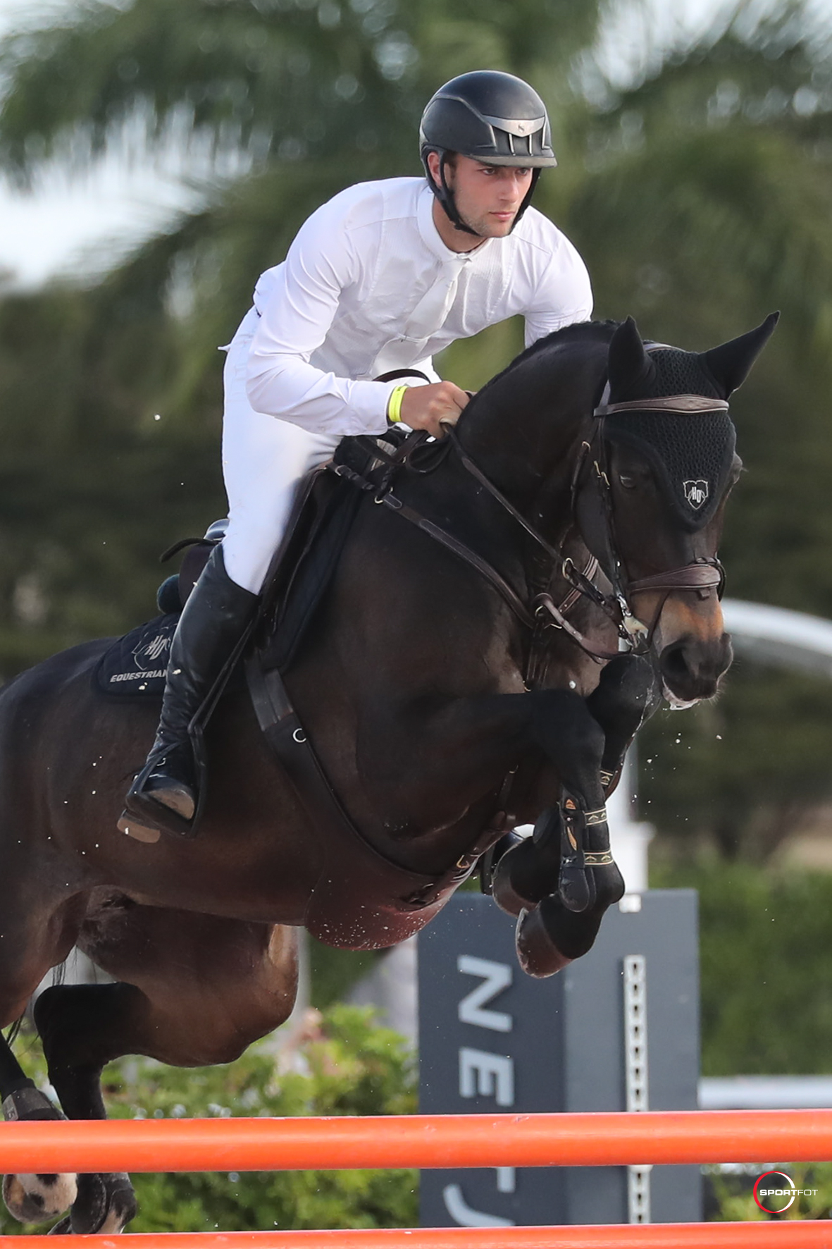 Richard Vogel and Chaina-Blue P Pick Up First Win of WEF 10
