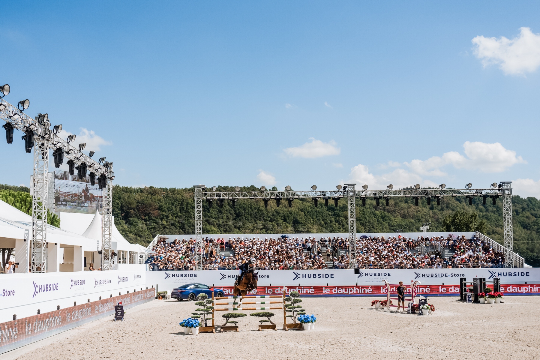 Marie Demonte leads price giving of CSI3* Grand Prix of Hubside