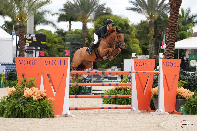 Eve Jobs and High Point VDL Round Out WEF Season On Top in CSI2* Grand Prix