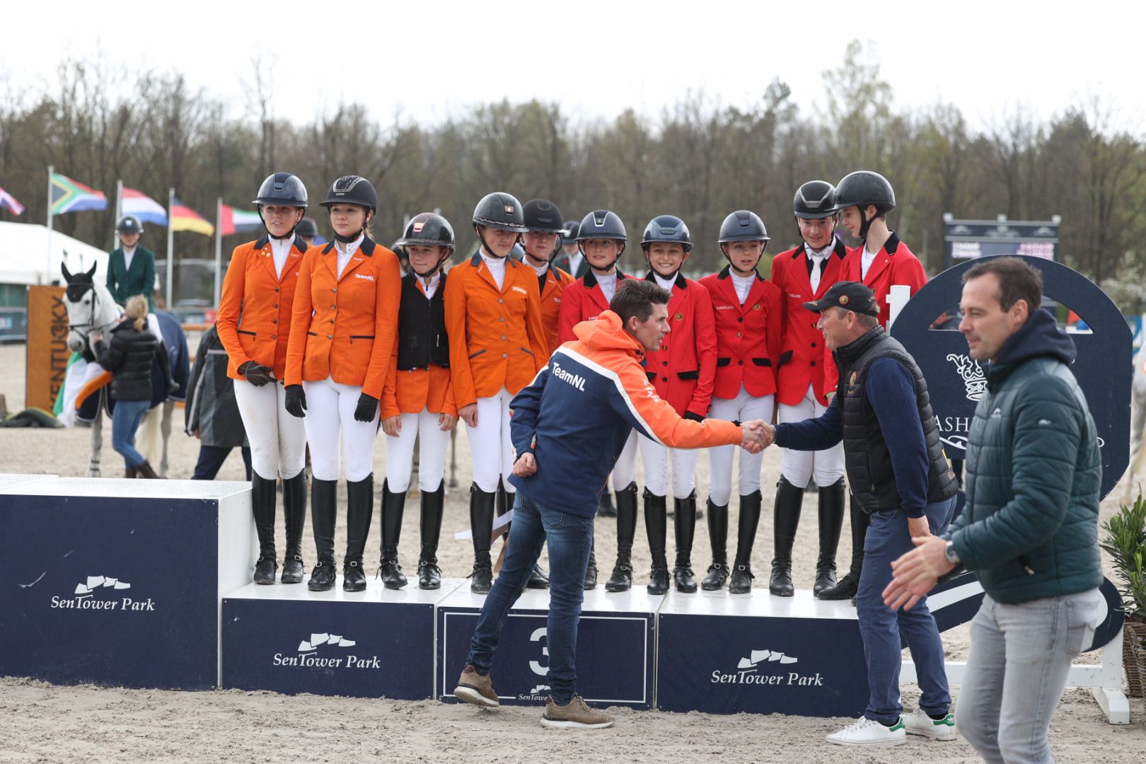 Nederlandse Ponyruiters grijpen brons in Nations Cup Opglabbeek