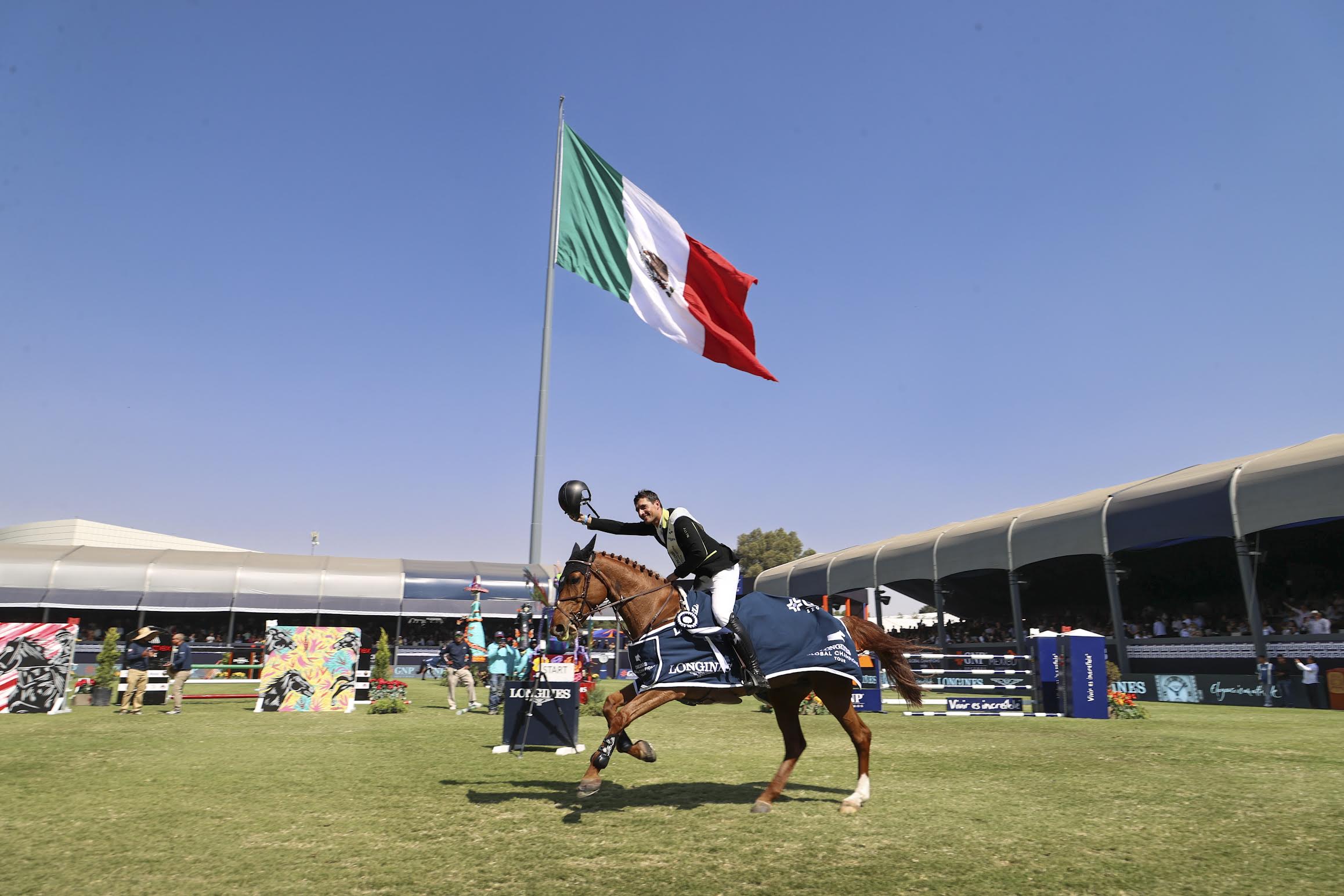Nicola Philippaerts: "Mexico is a colorful spectacle!"