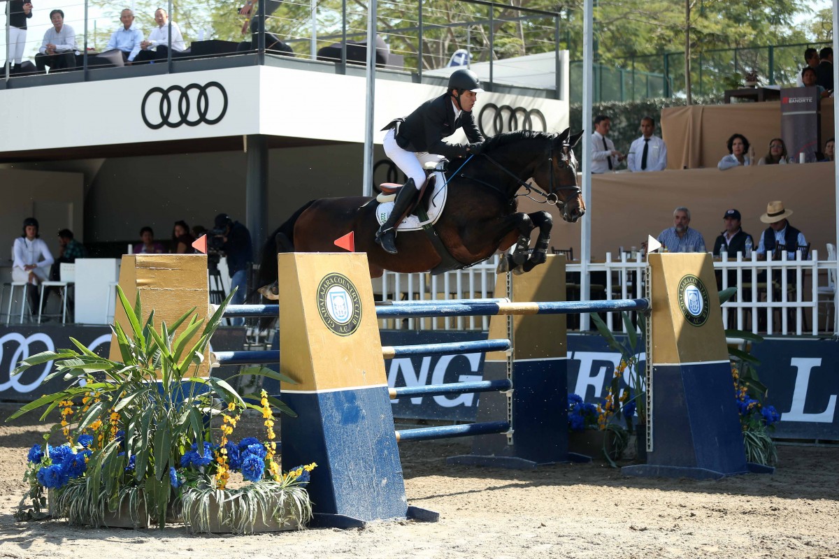 Jaime Azcarraga jumps to glory in the Mexico's Longines qualifier