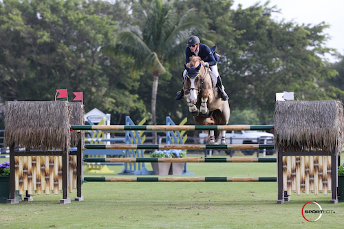 Daniel Coyle speeds to victory in Caledon's CSI2* Jumper Classic