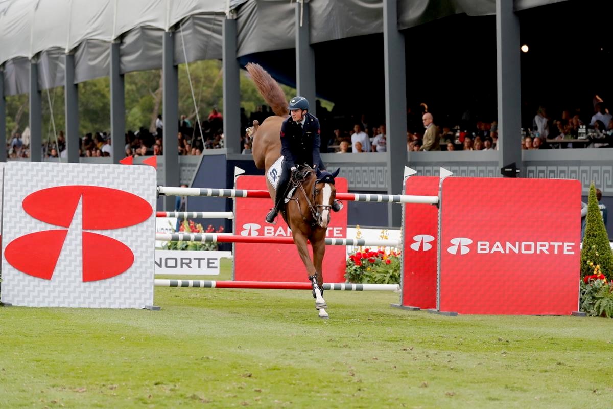 Lorenzo de Luca unstoppable during day two of LGCT Mexico City