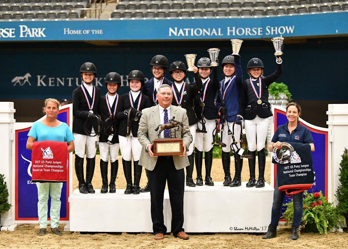 Zone 10 Claims Gold in USEF Pony Jumper National Championships