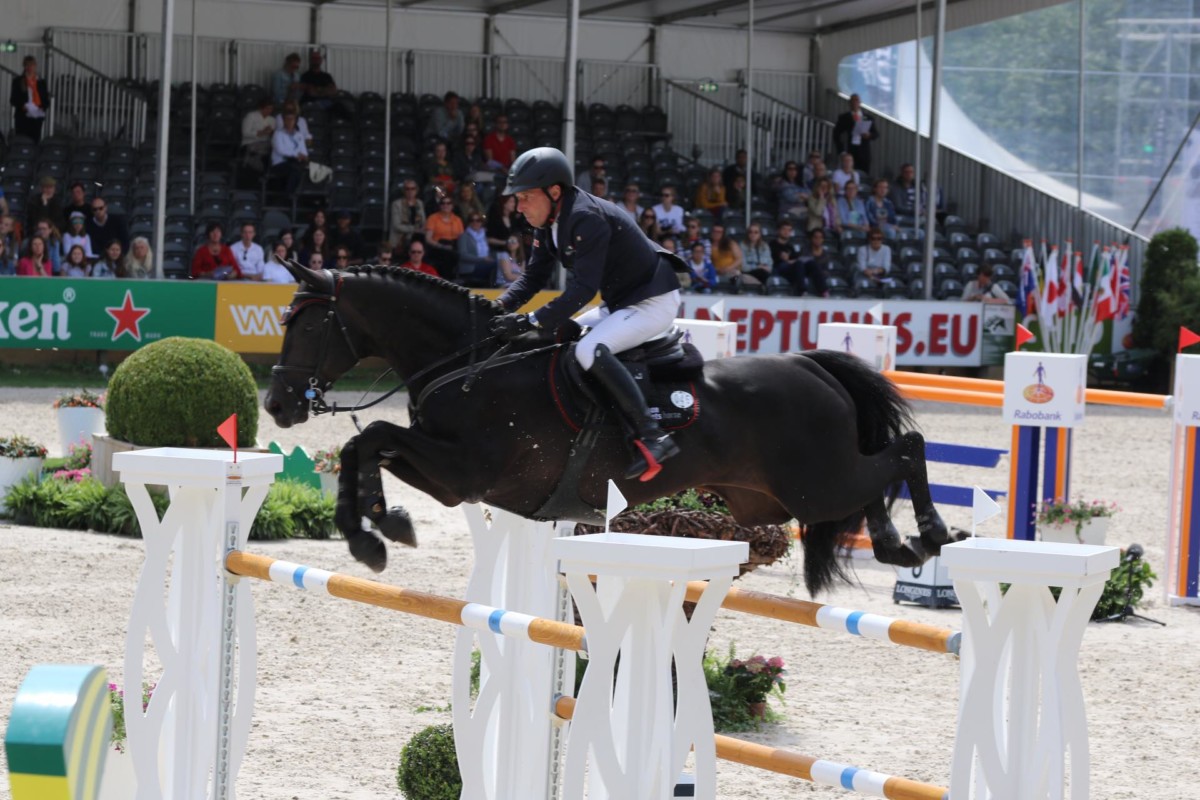 Hans-Dieter Dreher takes victory in Grand Prix Donaueschingen with only clear round