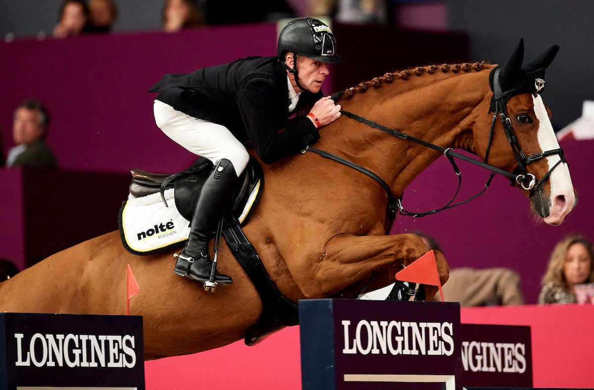 Marcus Ehning and Calanda outdo competition in 1.50m Snowflake Stakes of London International Horse Show