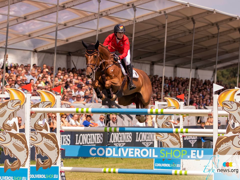 Simone Blum jumps to first place in the Grand Prix of Chiemsee