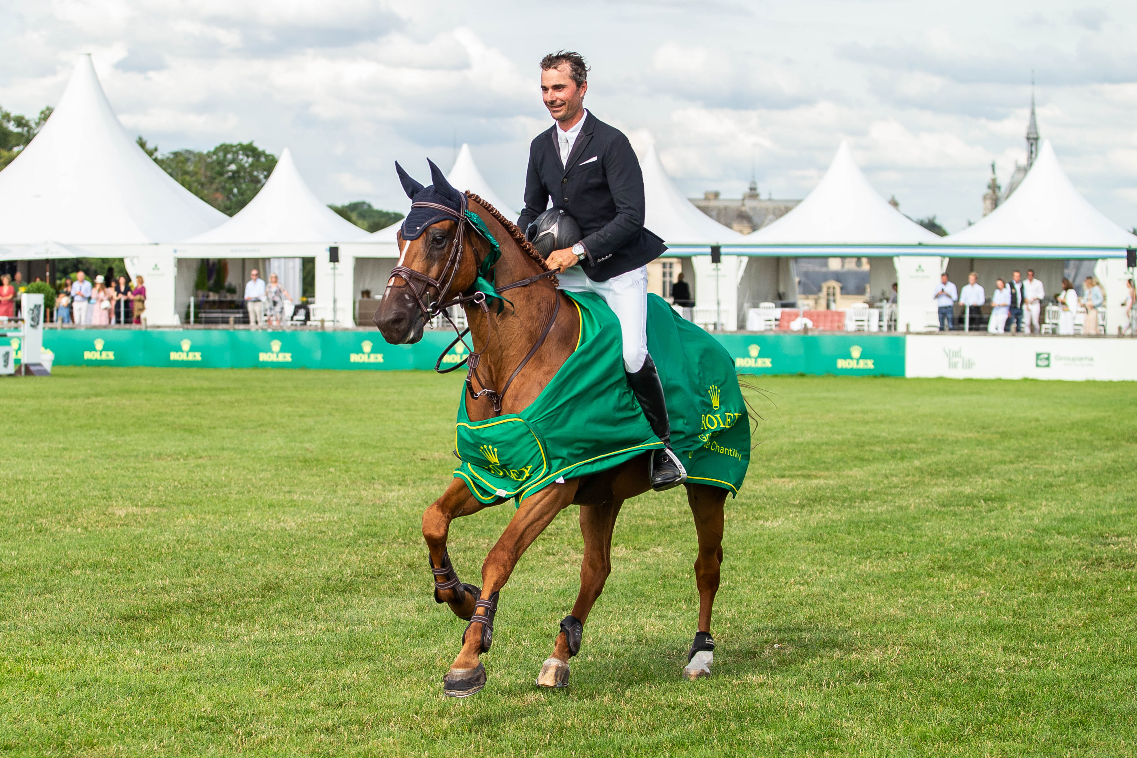 Delmotte wins CSI5* Grand Prix of Chantilly in front of home crowd