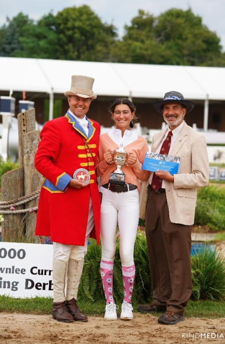 Zayna Rizvi Receives Show Jumping Hall of Fame “Style of Riding” Award at Hampton Classic Horse Show
