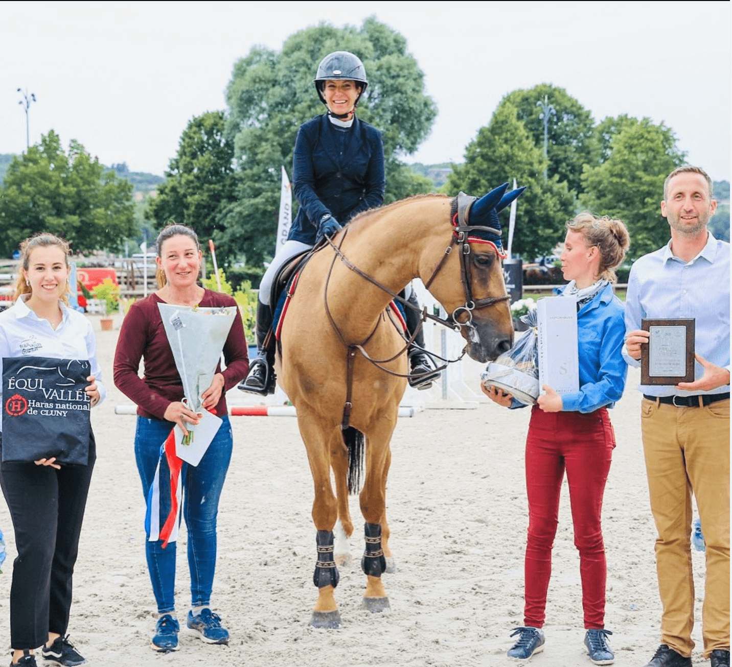 Marie Pellegrin says goodbye to her top horse Valentino des Bleus
