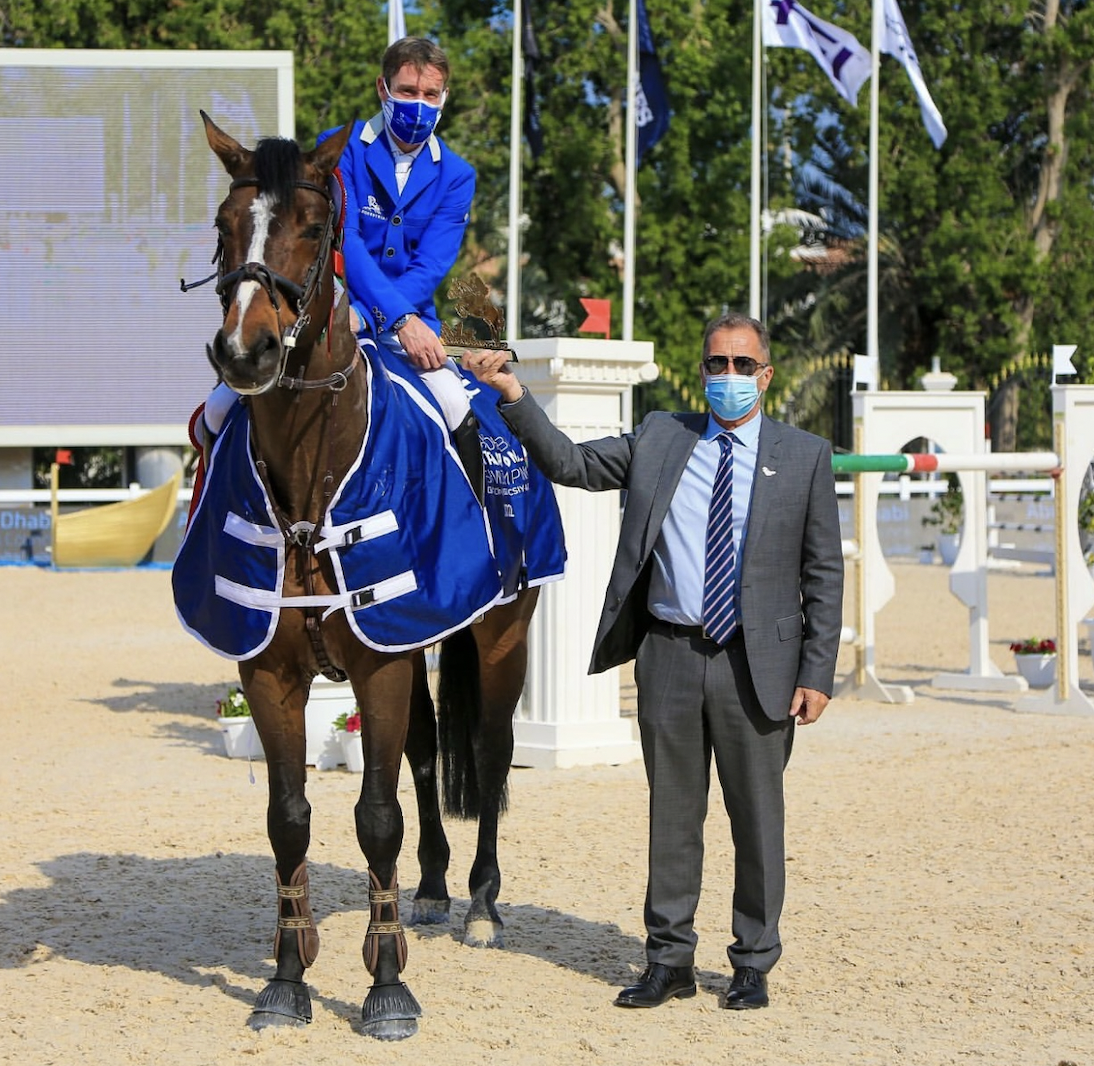 Bart Bles speeds to victory in the CSI4*-W 1.45m class of Abu Dhabi