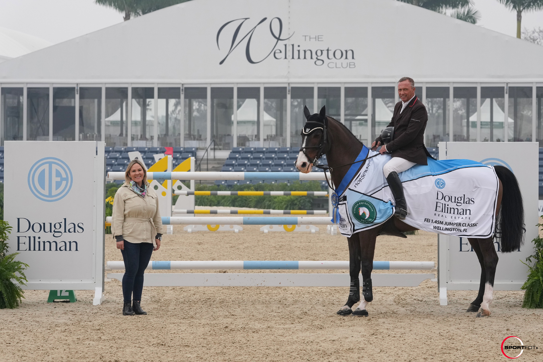 Todd Minikus and Speed Queen Amex Z Dash to Victory in the $37,000 Douglas Elliman Real Estate 1.45m CSI4*
