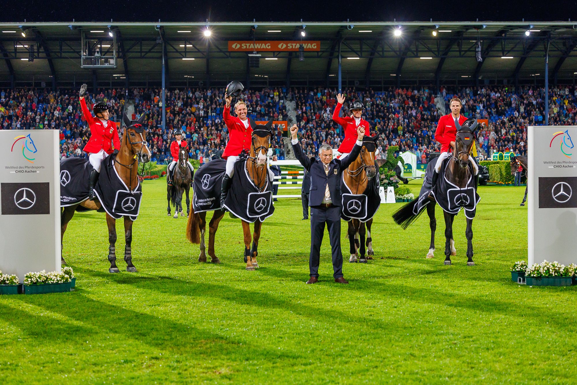 Home Heroes take the win in Heavy Mercedes-Benz Nations Cup of Aachen