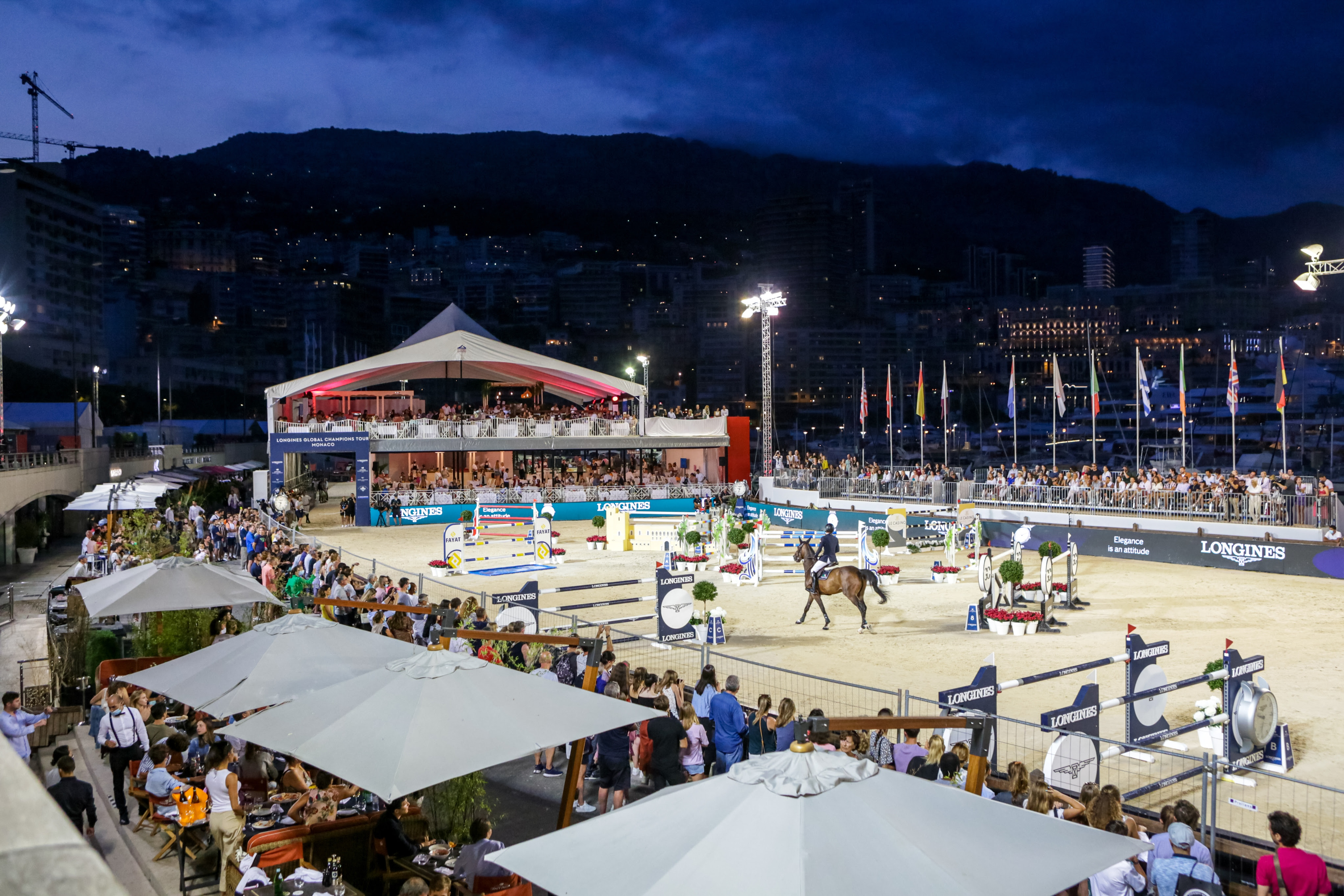 World number 2 Henrik von Eckermann leads pack of show jumping