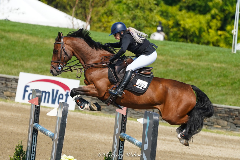 Israel’s Ashlee Bond and Donatello 141 dash to $138,600 Saugerties Jumper Classic CSI5* victory at HITS Saugerties