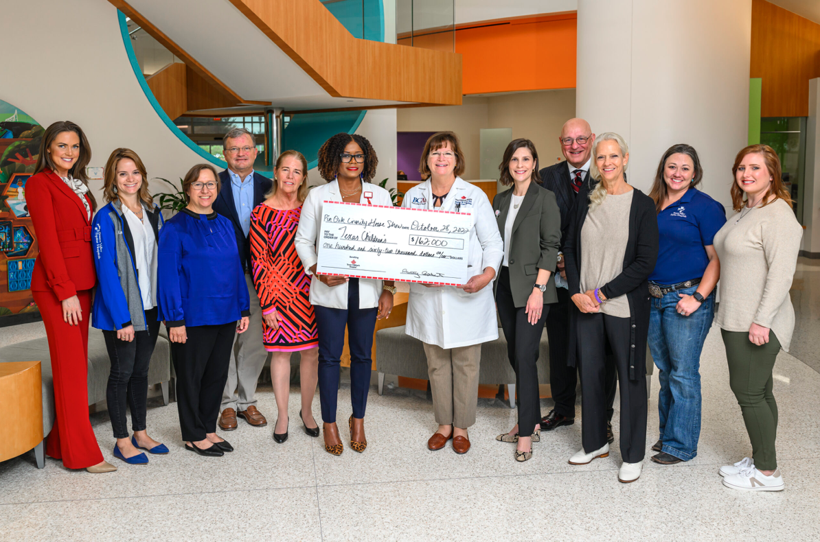 Pin Oak Charity Horse Show Presents $162,000 Check to Texas Children’s Hospital