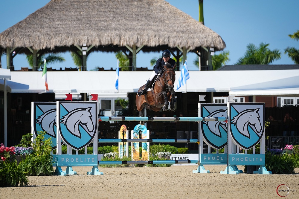 Celso Ariani & Janari Ter Dolen Dash to the Top in the $25,000 ProElite National Grand Prix