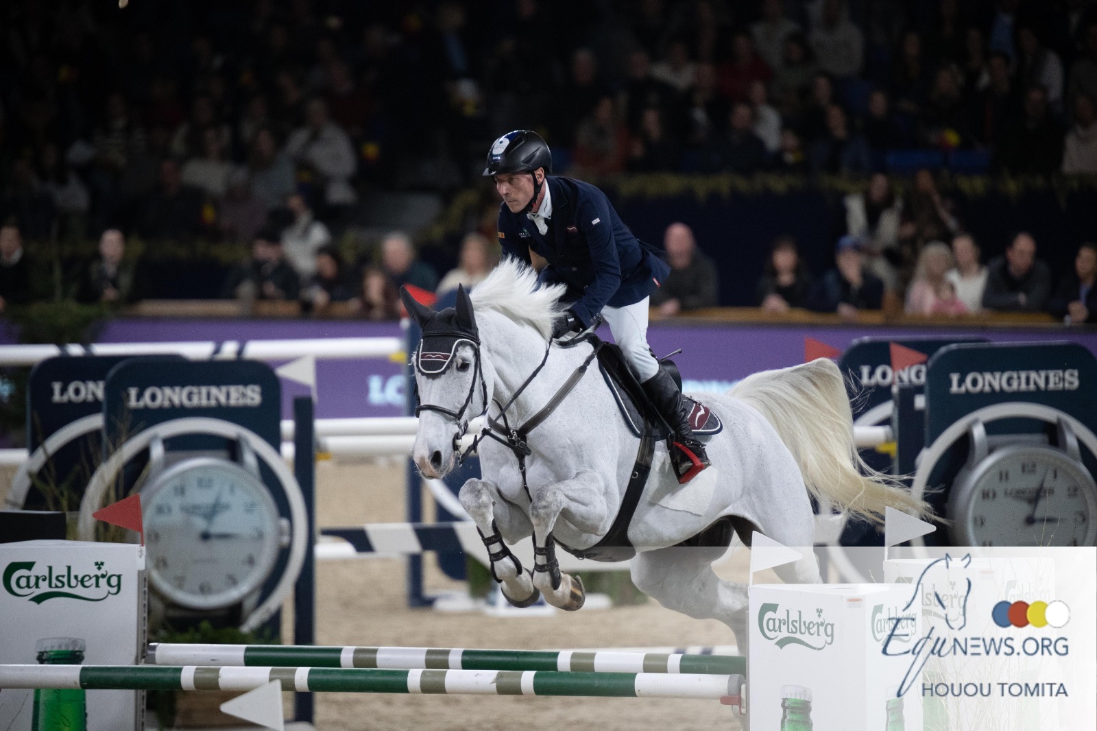 Hans-Dieter Dreher: "This was the first time my horse jumped a 1m60 class"