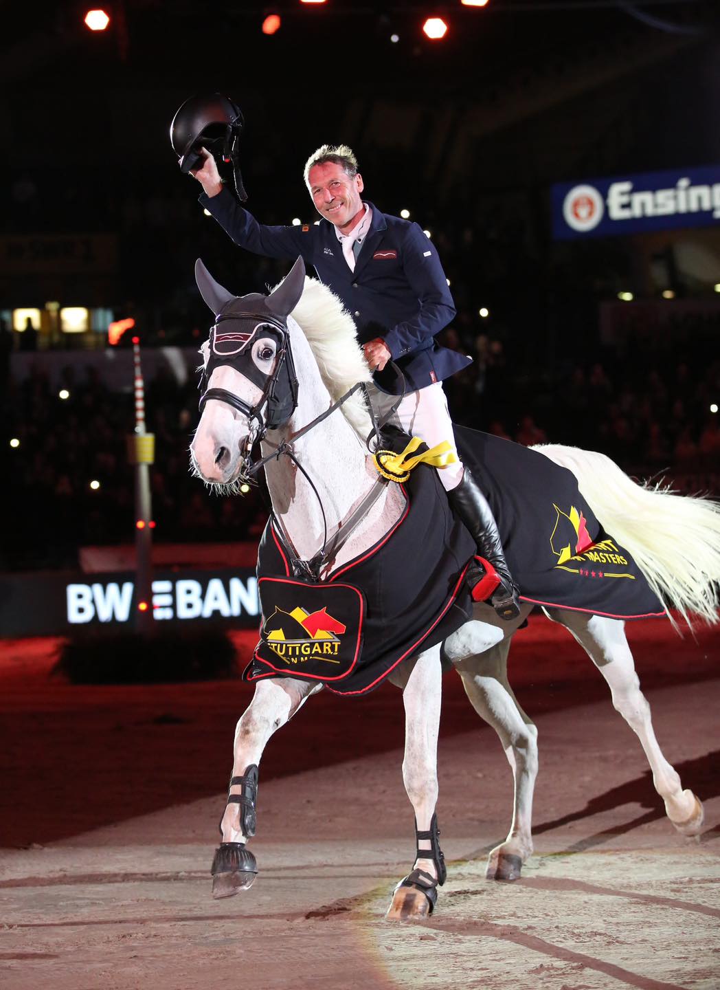 Hans-Dieter Dreher wows the crowd and steers CousCous to victory in Prize of Stuttgart