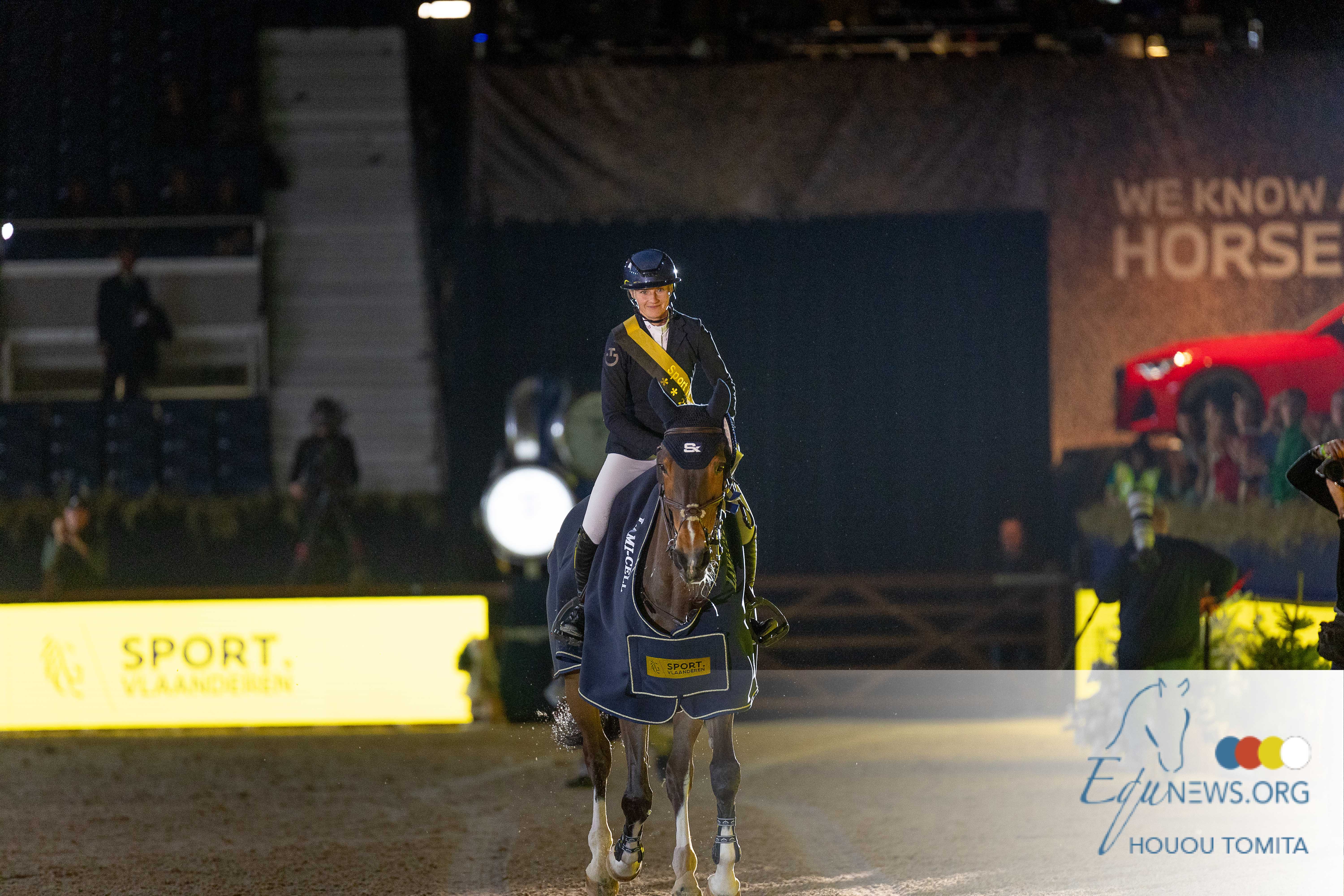 Petronella Andersson rewarded as Best Rider of Jumping Mechelen