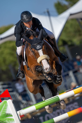 Levy takes second CSI5* victory in Paris. St Tropez Pirates win the Global Champions League!