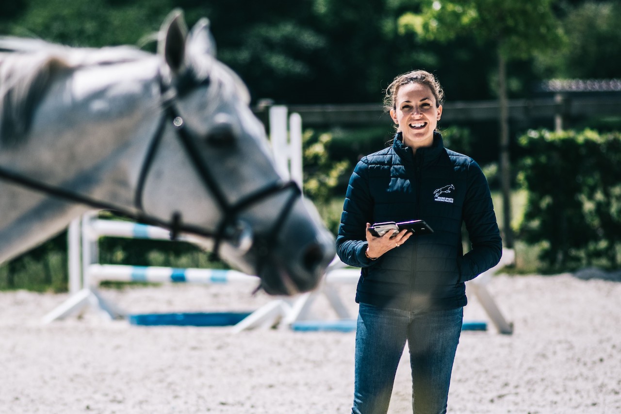 Emmanuelle van Erck: "Een paard op rust blijft ongeveer een maand in vorm, daarna begint de spiermassa af te nemen"