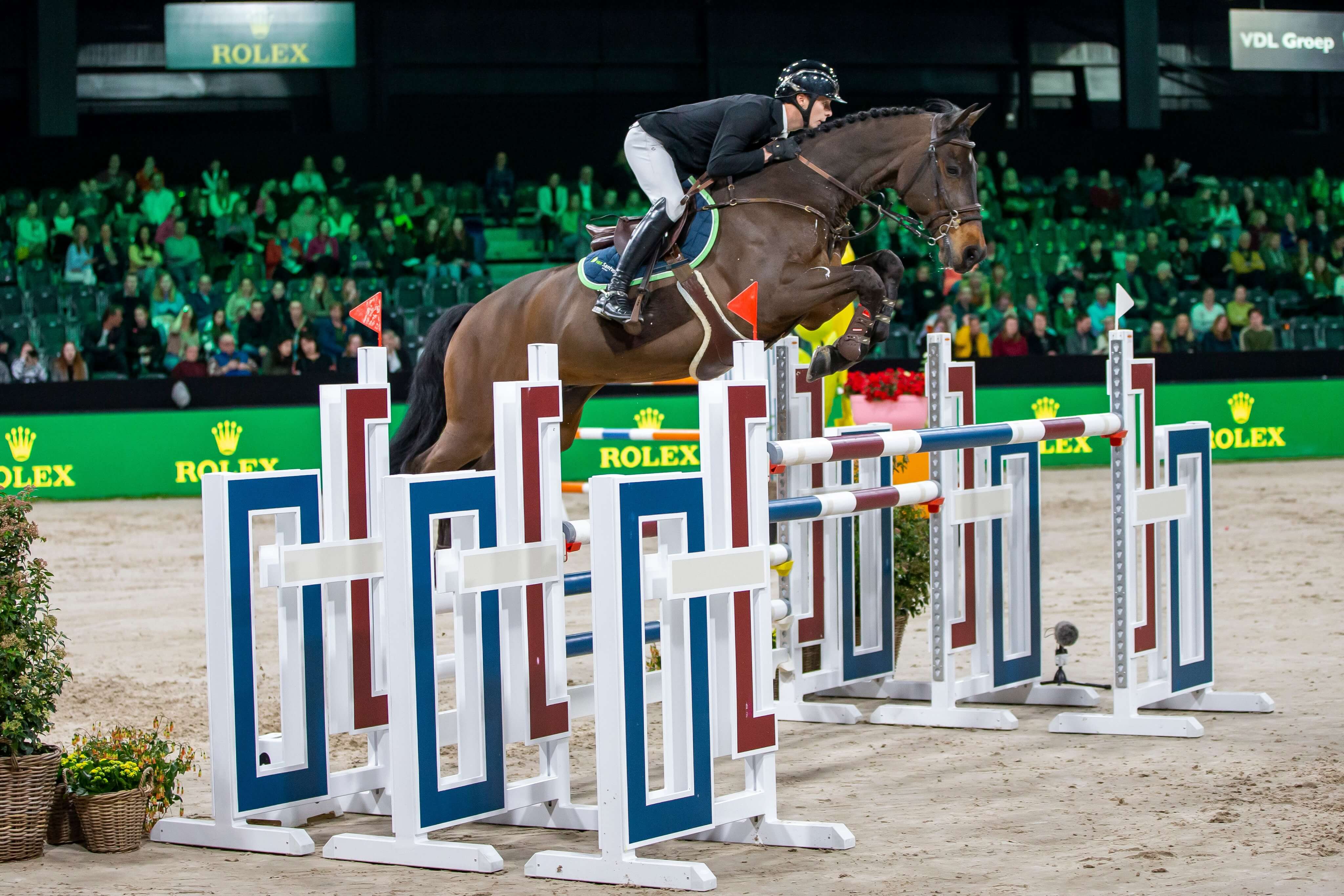 Mans Thijssen shines with gold in 4* evening class Rouen
